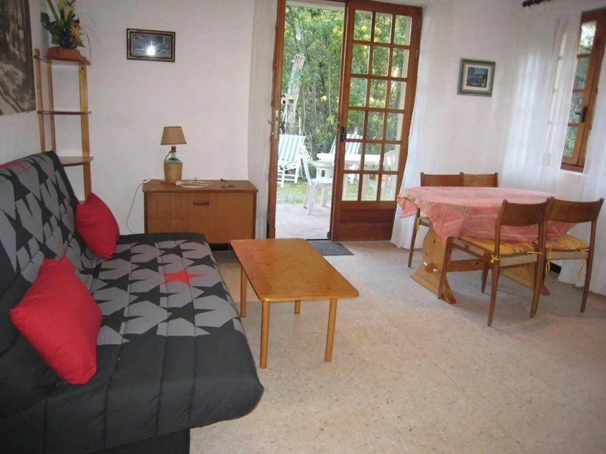 Charmant T3 Avec Terrasse Et Jardin, Quartier Super Cavalaire, Parking Inclus - Fr-1-100-183 Francie